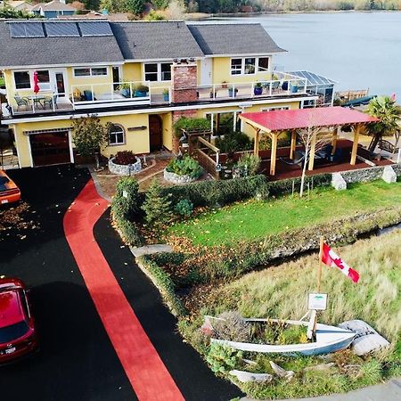 Birds Of A Feather Victoria Oceanfront Studio Suites Colwood 外观 照片